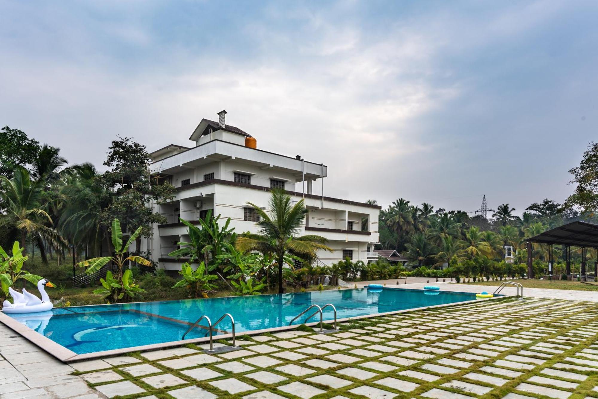 Mastiff Select Terrain Dandeli Hotel Exterior photo