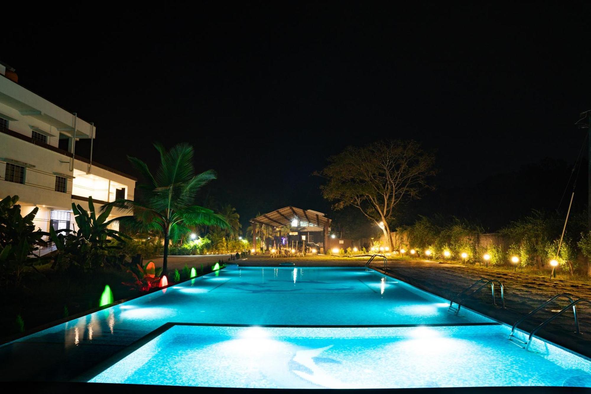 Mastiff Select Terrain Dandeli Hotel Exterior photo